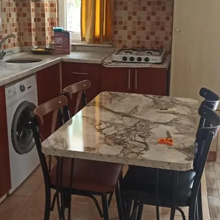 Margo Apart Apartment
